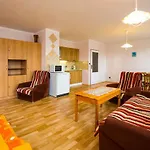 Vecernik Rokytnice Apartment