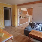 Vecernik Rokytnice Apartment