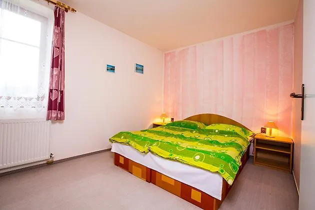 Vecernik Rokytnice Apartman *